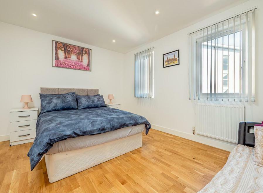 Easystay Slough Central Free Parking Eksteriør bilde