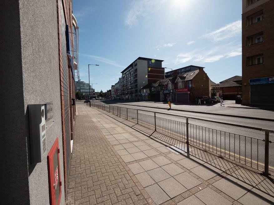 Easystay Slough Central Free Parking Eksteriør bilde