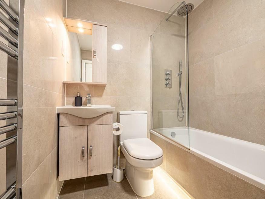 Easystay Slough Central Free Parking Eksteriør bilde